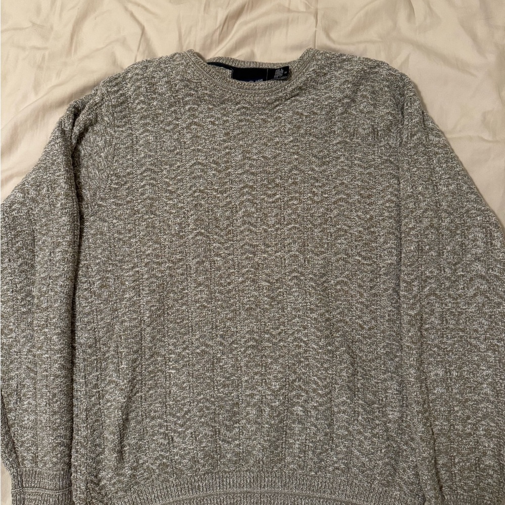 Bill Blass Men's Textured Green Crewneck Sweater